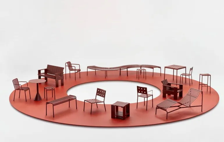 HAY Balkong fåtölj, järnröd