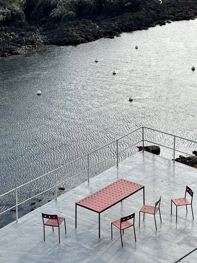 HAY Balkongbord, 144 x 76 cm, järnröd