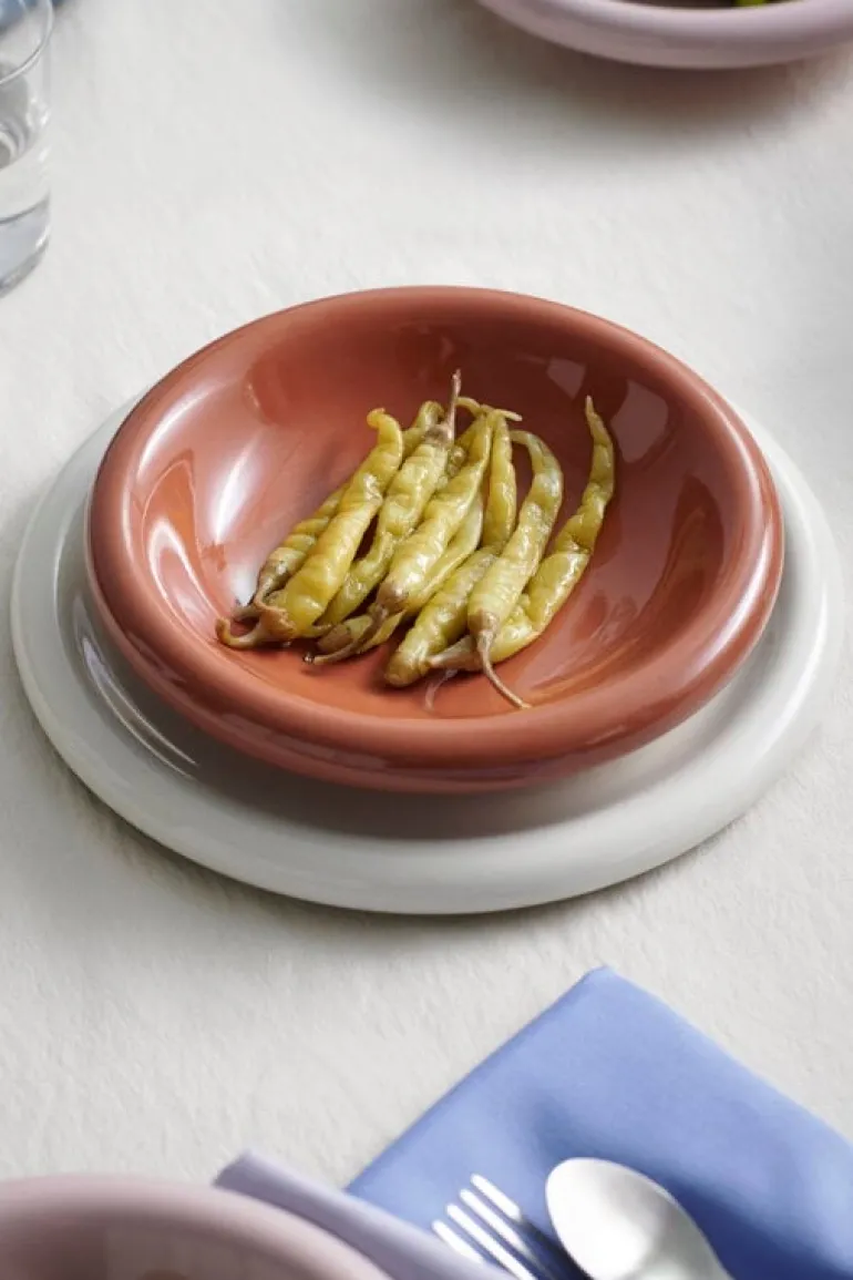 HAY Barro tallrik, set om 2, 24 cm, naturvit