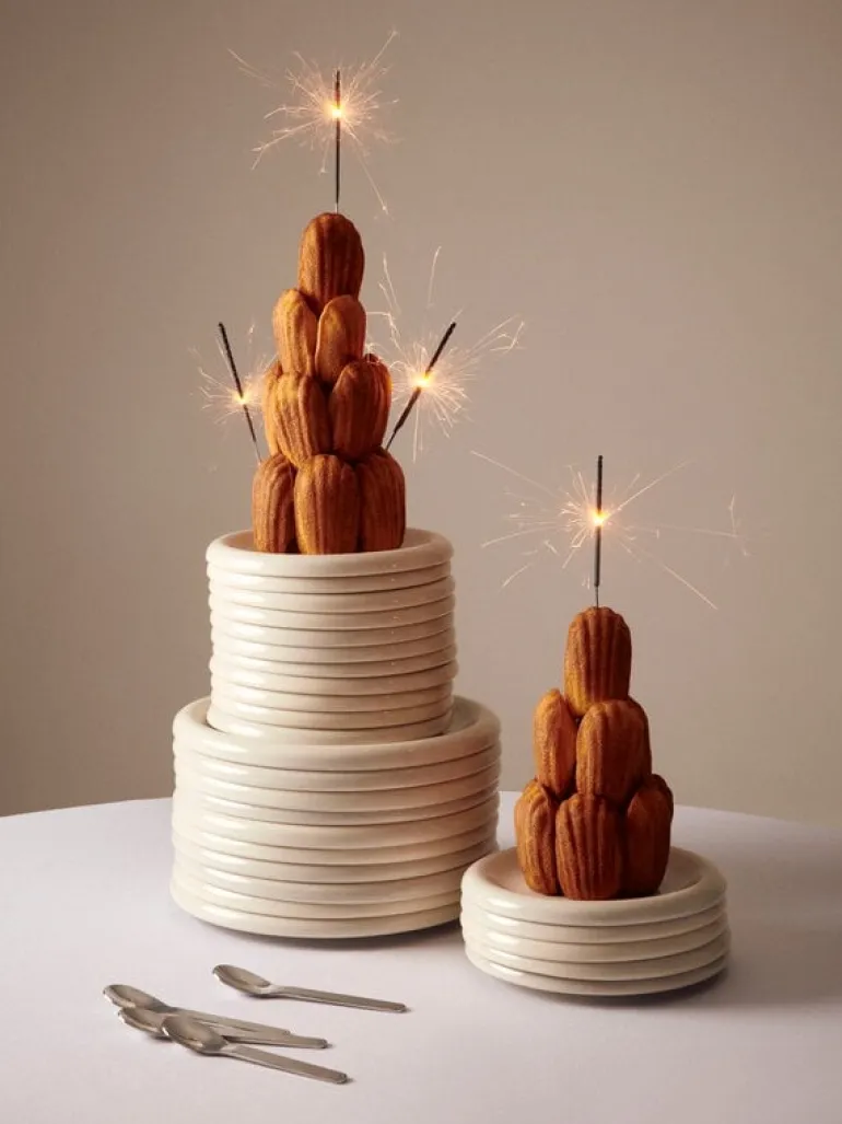 HAY Barro tallrik, set om 2, 24 cm, naturvit