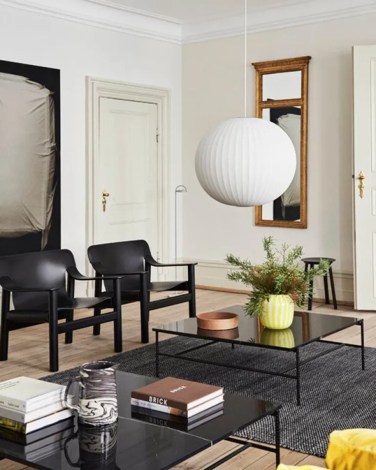 HAY Bernard fåtölj, svart ek - svart läder