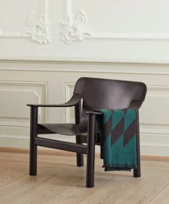 HAY Bernard fåtölj, svart ek - svart läder