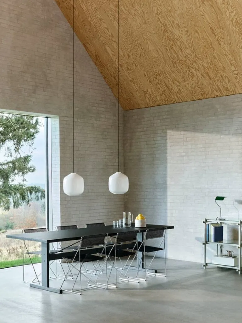 HAY Buoy 300 pendellampa, mjuk svart sladd