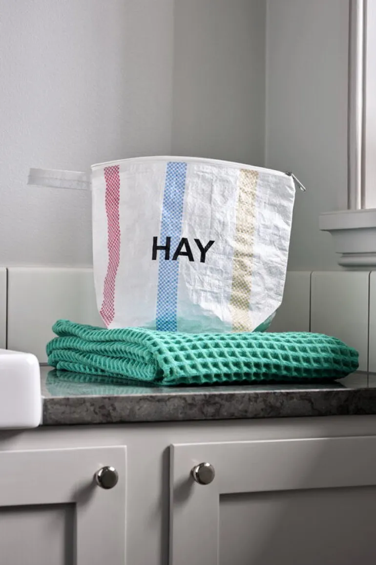 HAY Candy Stripe necessär, M, flerfärgad