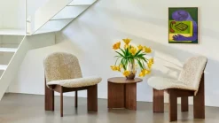 HAY Chisel fåtölj, Mohawi 21 fårfäll - lackerad valnöt