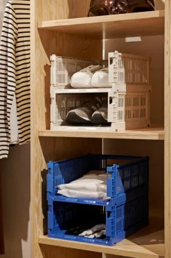 HAY Colour Crate, M, återvunnen plast, off-white