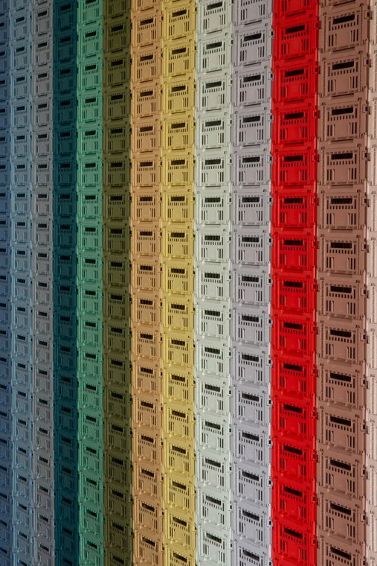 HAY Colour Crate, S, återvunnen plast, off-white