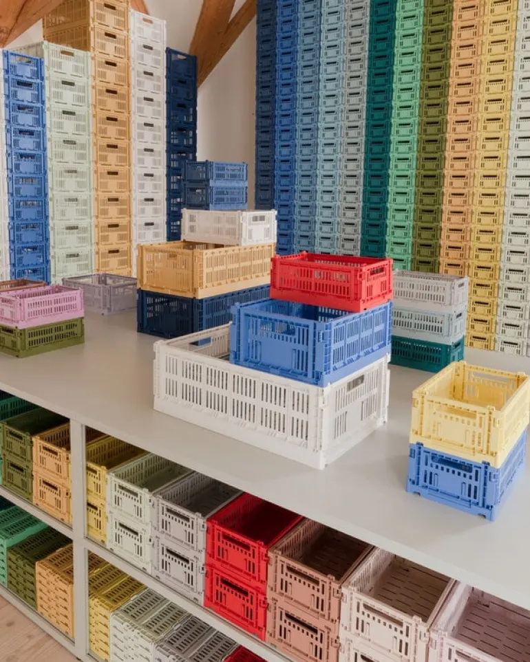 HAY Colour Crate, S, återvunnen plast, off-white