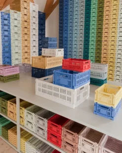 HAY Colour Crate, S, återvunnen plast, pulver