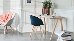 HAY CPH90 2.0 skrivbord, 130 x 65 cm, lackad ek - vit laminat