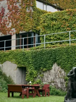 HAY Crate dyna för matstol, iron red