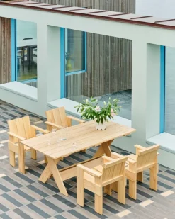 HAY Crate matstol, lackad furu