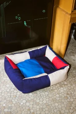 HAY HAY Dogs bädd, M, röd - blå