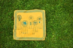 HAY HAY Dogs scarf, 55 x 55 cm, ockra