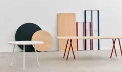 HAY Loop Stand runt bord, 105 cm, djupblå - lackerad ek