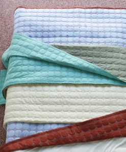 HAY Mega Dot överkast, elfenben