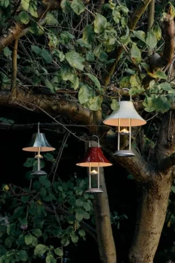 HAY Mousqueton bärbar bordslampa, iron red