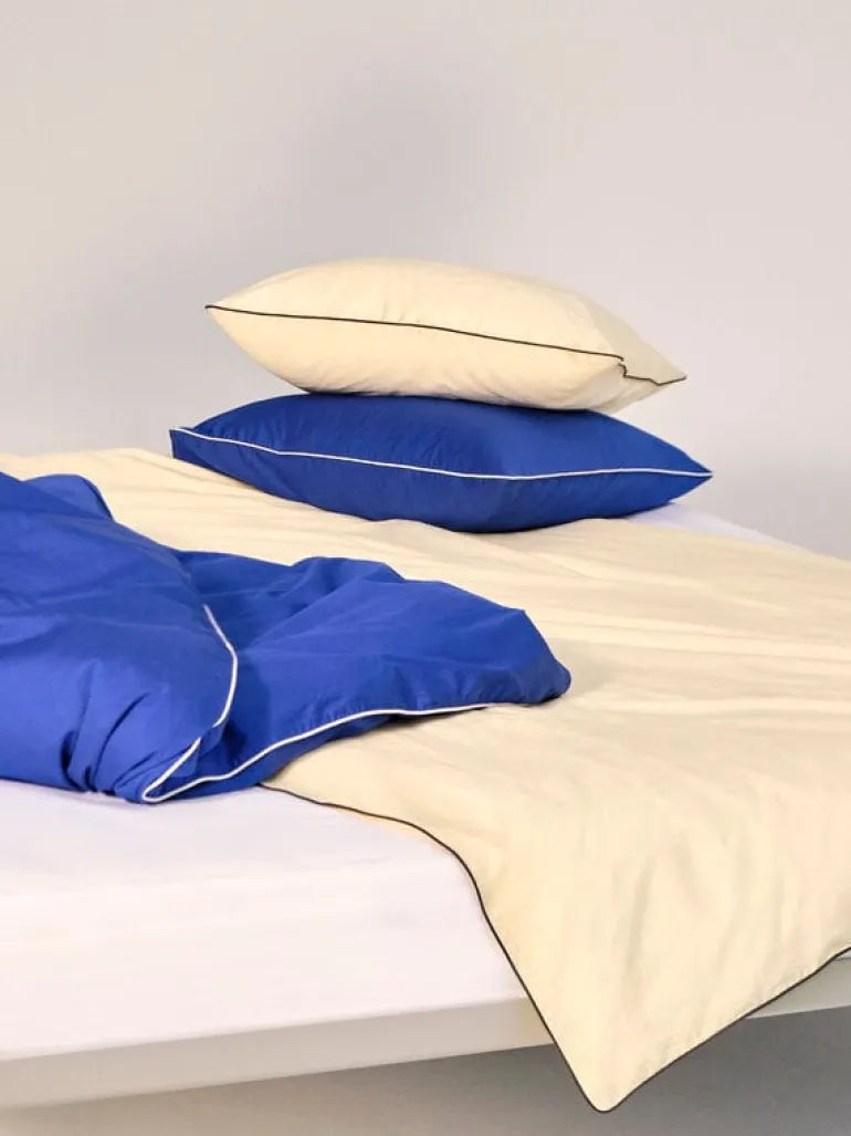 HAY Outline örngott, klarblå