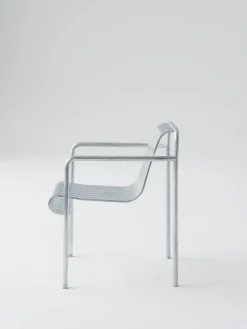 HAY Palissade matstol med armstöd, varmgalvaniserad