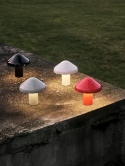 HAY Pao bärbar bordslampa, krämvit