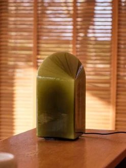 HAY Parade bordslampa 240, mossgrön