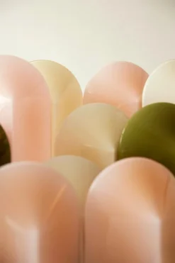 HAY Parade bordslampa 240, skalvit