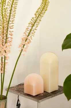 HAY Parade bordslampa 320, skalvit