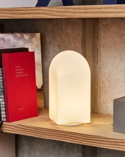 HAY Parade Portable 240 bordslampa, skalvit