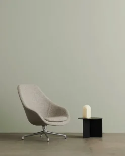 HAY Parade Portable 240 bordslampa, skalvit