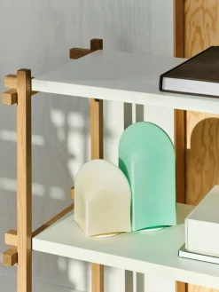 HAY Parade Portable 240 bordslampa, havsskumsgreen