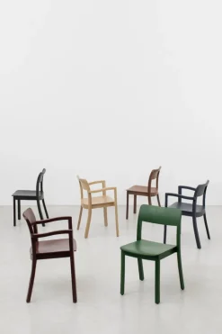 HAY Pastis stol, lackerad valnöt