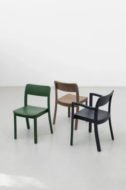 HAY Pastis stol, lackerad valnöt