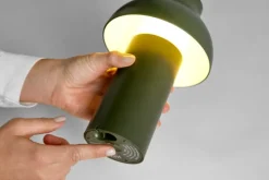 HAY PC Portable bärbar bordslampa, oliv