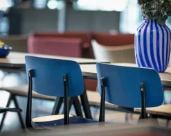 HAY Result stol, svart - mörkblå