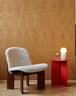 HAY Slit Wood bord, 35 cm, högt, godisrött