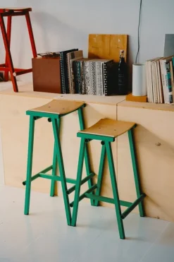 HAY Taburete 8, barstol, låg, 65 cm, soft jade - lackad ek
