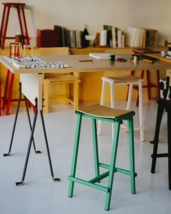 HAY Taburete 8, barstol, låg, 65 cm, äggskal - lackad ek