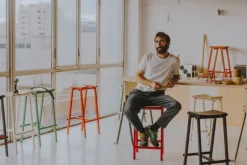 HAY Taburete 8, barstol, låg, 65 cm, äggskal - lackad ek