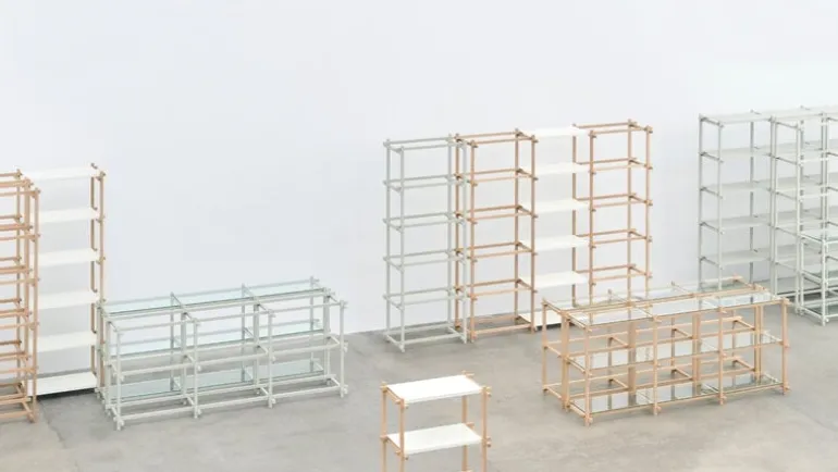 HAY Woody 2.0 hylla, låg, såpad ek - klarglas