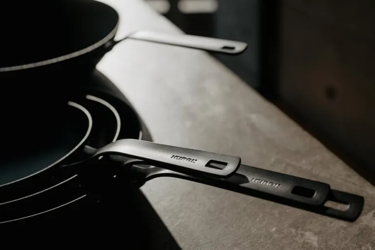 Heirol Blacksteel Pro, stekpanna, 28 cm