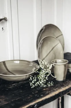 Heirol Smooth tallrik, 23 cm, oliv