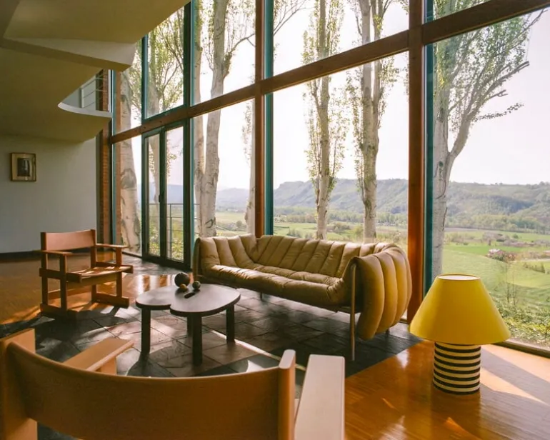 Hem Bullnose, fåtölj, naturlig bok