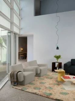 Hem Glyph Alpha sidobord, grå vit