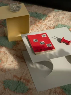 Hem Glyph Alpha sidobord, grå vit