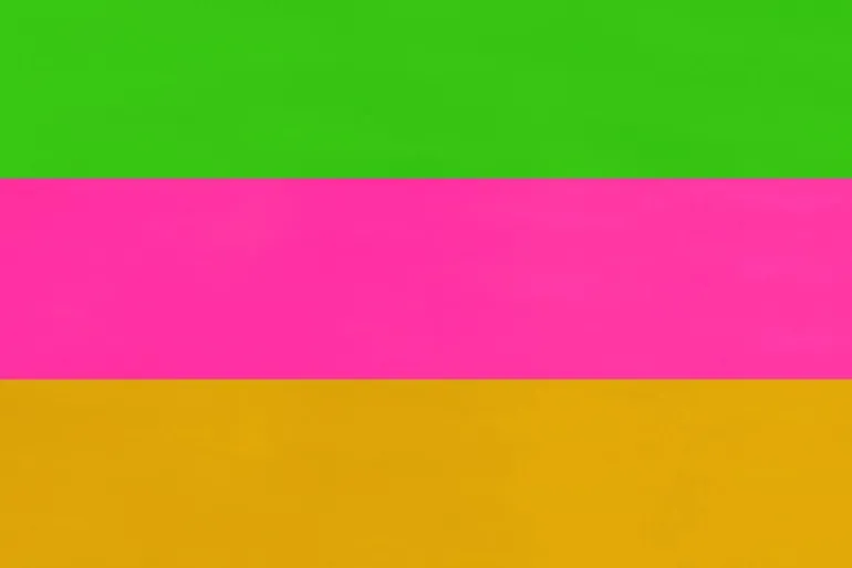 Hem Pesa ljusstake, medium, grön - magenta - honey yellow