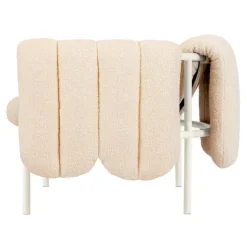 Hem Puffy loungefåtölj, äggskalsfärgad bouclé - krämfärgat stål