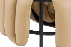 Hem Puffy 2,5-sitsig soffa, sandfärgat läder - svartgrå stål