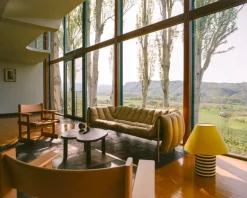 Hem Toto, bordslampa, stor, vaxgul - svart och vitrandig