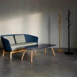 Inno Naula klädhängare, svart