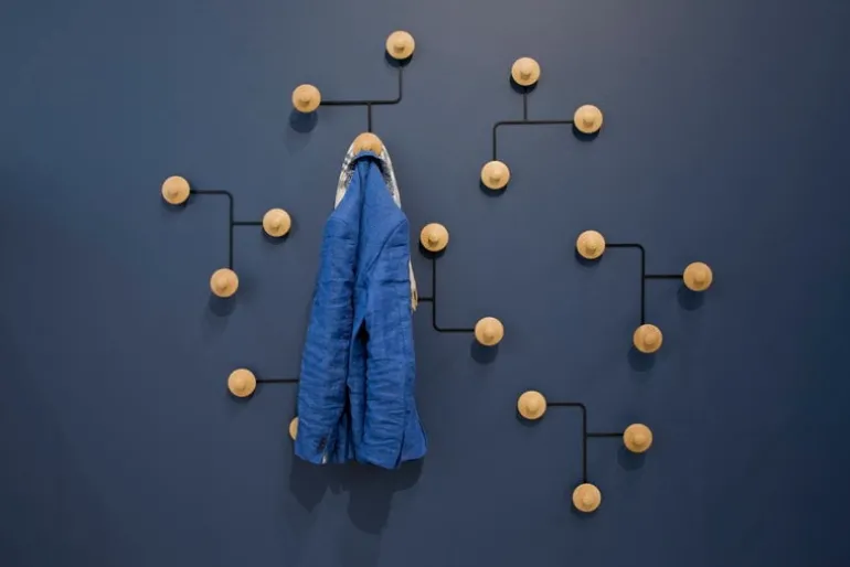 Inno Turner vägghylla, svart - ek